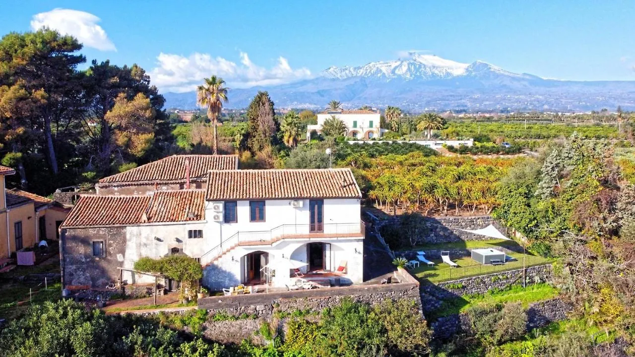 Vila A Casa Janca Pozzillo Itálie